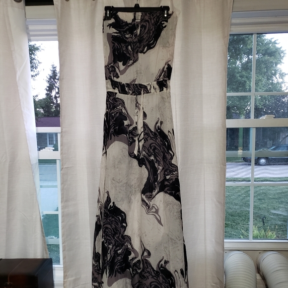 *** SUPER RARE *** YOUNG FABULOUS AND BROKE FIRST DATE MAXI - Picture 7 of 11